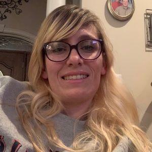 Meet your Posher, Lakin